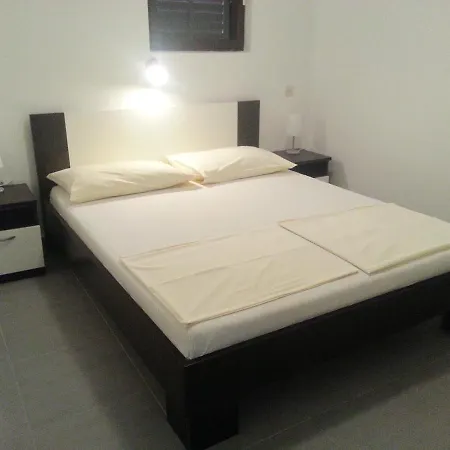 Aparthotel 230 Mestro *