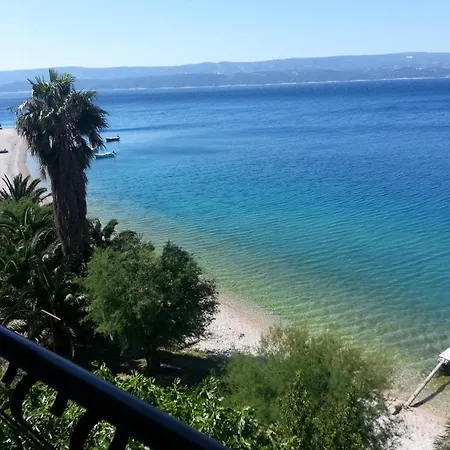 230 Mestro 3* Stanici