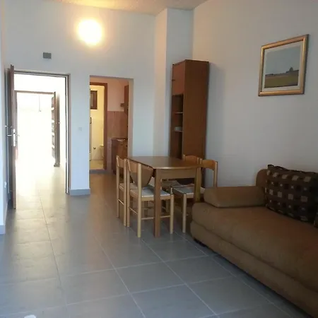230 Mestro Stanici