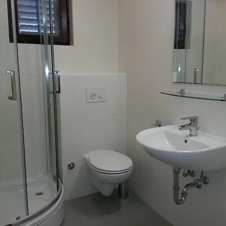 Konukevi 230 Mestro Stanici