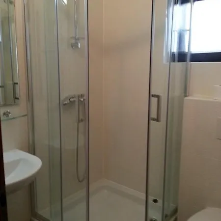 230 Mestro Pensionat 3*