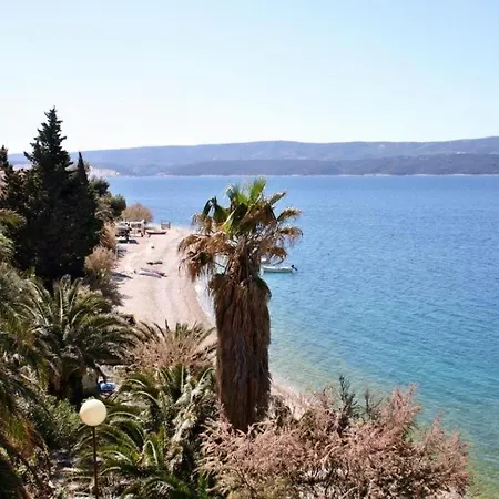 Konukevi 230 Mestro 3*